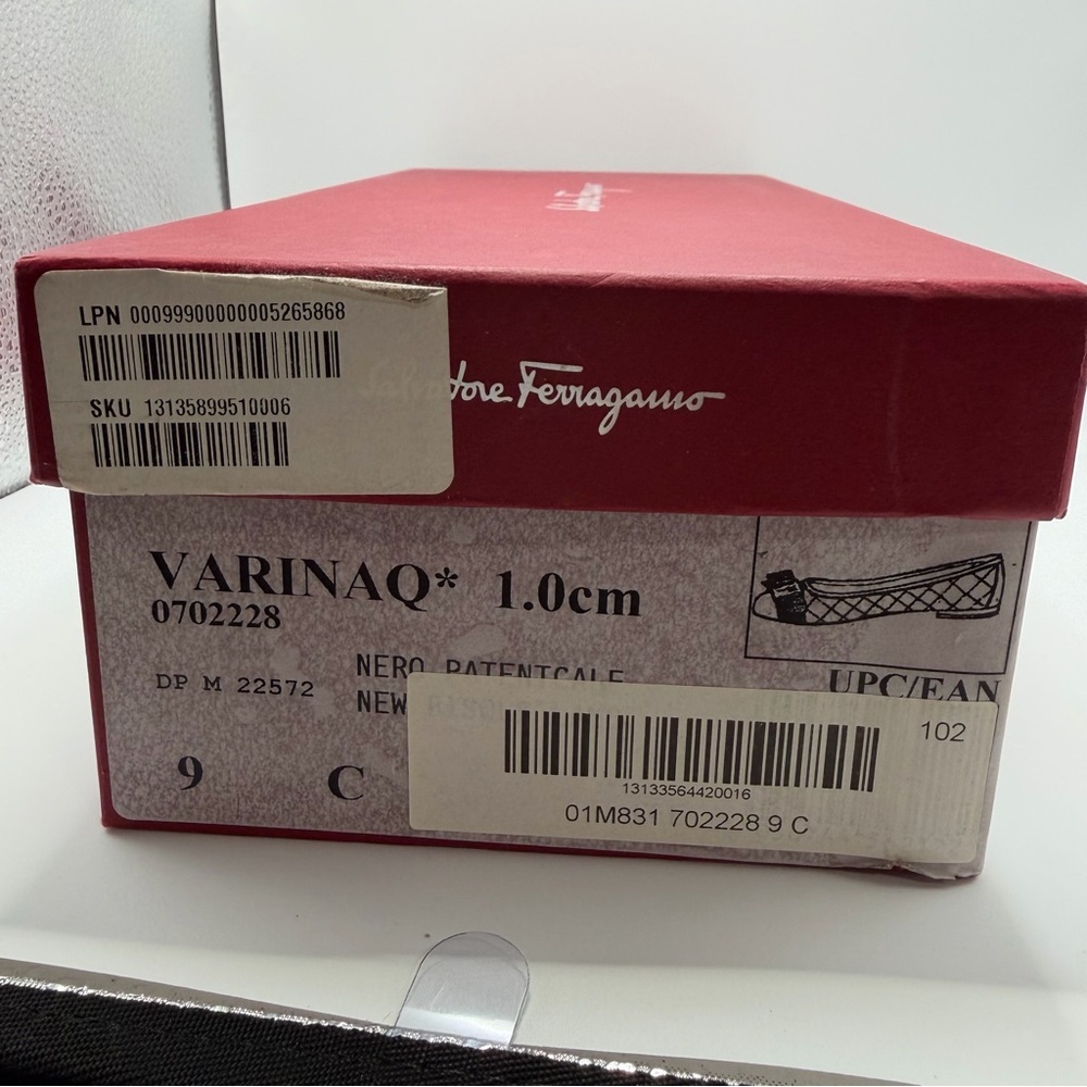 Salvatore Ferragamo Varina Q Quilted Ballet Flats Black Nude Size 9C - Picture 10 of 10
